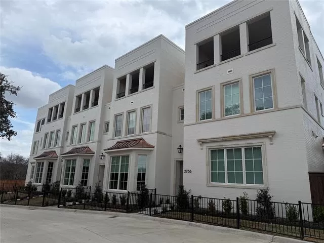 MLS: 21276203 Condo For Sale