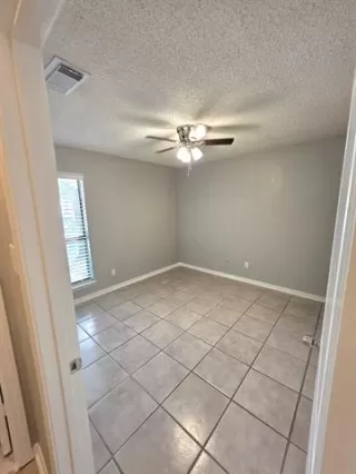 Photo #4: 21276517 Listing 