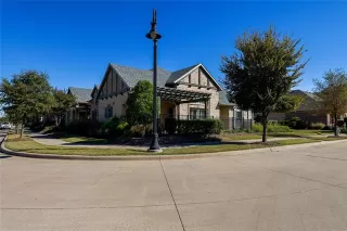 Photo #2: 21276937 Listing 