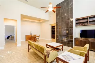 Photo #4: 21276937 Listing 