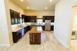 Photo #5: 21276937 Listing 