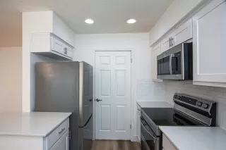 Photo #3: 21277633 Listing 