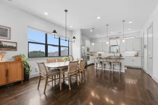 Photo #3: 21278049 Listing 