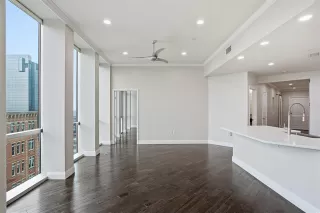 Photo #4: 21279039 Listing 