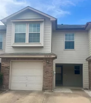 Photo #3: 21280462 Listing
