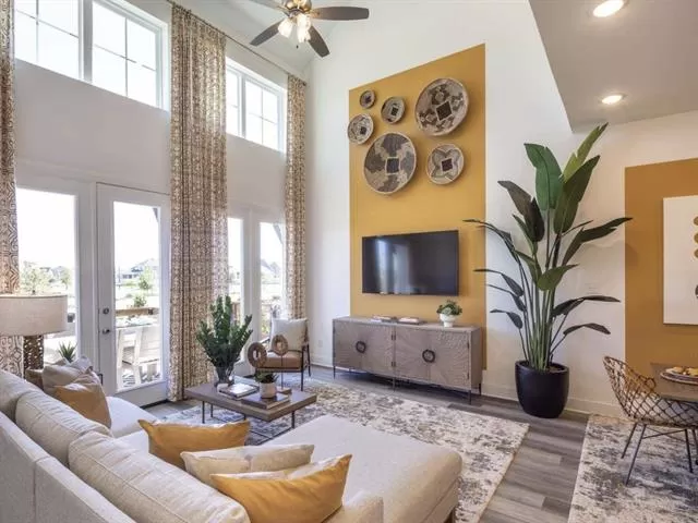 MLS: 21282799 Condo For Sale