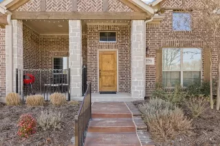 Photo #5: 21283407 Listing