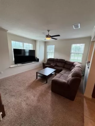 Photo #6: 21283674 Listing 