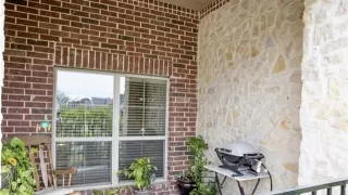 Photo #4: 21284644 Listing