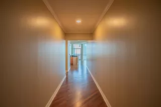 Photo #4: 21284980 Listing