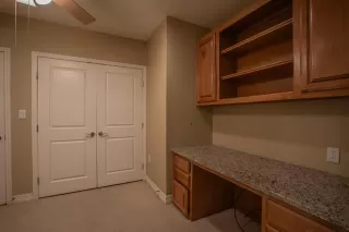 Photo #5: 21284980 Listing