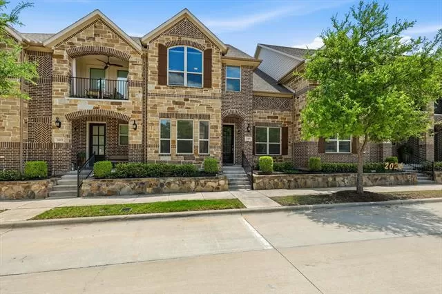 MLS: 21285542 Condo For Sale