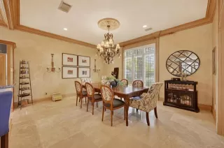 Photo #3: 21286159 Listing