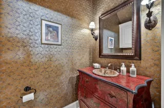 Photo #6: 21286159 Listing