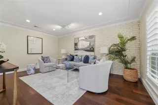 Photo #4: 21287269 Listing