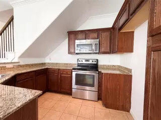 Photo #2: 21288087 Listing 