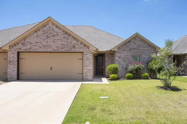 MLS: 21289230 Condo For Sale