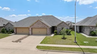 Photo #2: 21289230 Listing 