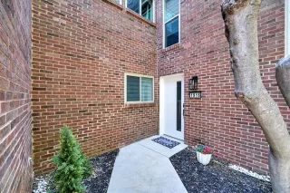 Photo #2: 21289967 Listing 