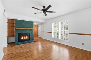 Photo #6: 21291026 Listing 
