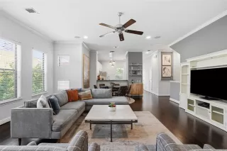 Photo #4: 21291355 Listing 