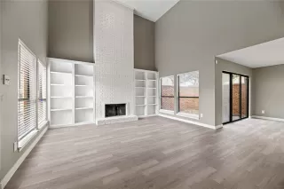 Photo #2: 21292107 Listing 