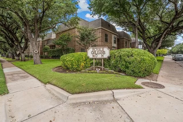 MLS: 21293529 Condo For Sale