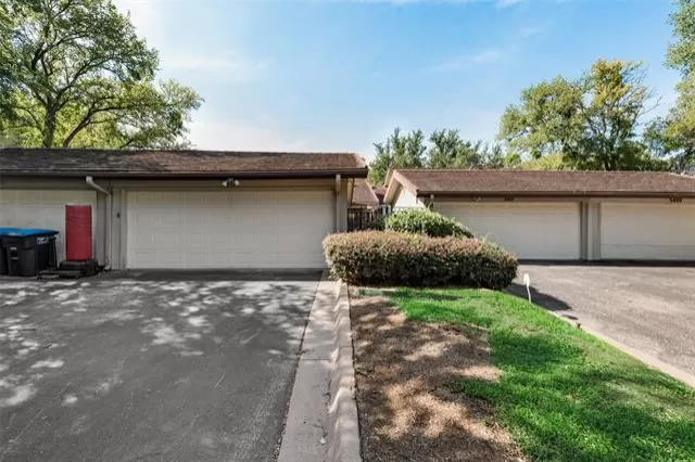 MLS: 21294332 Condo For Sale