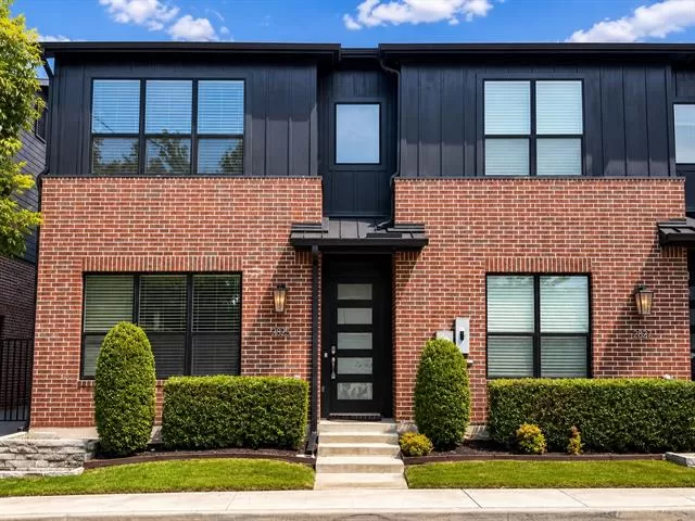 MLS: 21294488 Condo For Sale