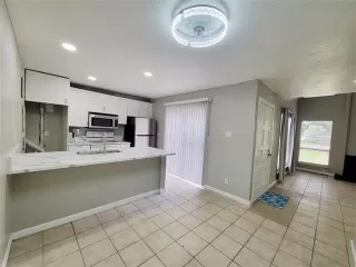 Photo #2: 21297067 Listing 