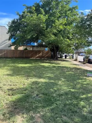 Photo #5: 21301228 Listing