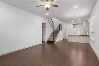 Photo #3: 21303424 Listing 