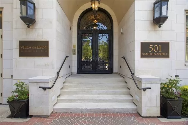 MLS: 21305509 Condo For Sale