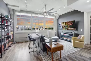 Primary Photo for MLS#: 21307399