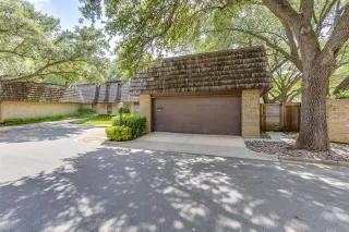 Photo #4: 21307789 Listing 
