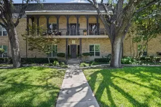 Photo #2: 21308511 Listing