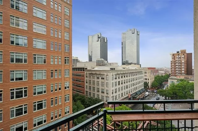 MLS: 21309243 Condo For Sale