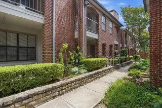 Photo #2: 21309597 Listing 