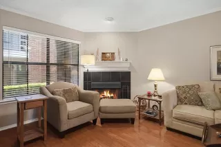 Photo #4: 21309597 Listing 