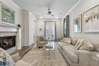 Photo #4: 21310272 Listing 