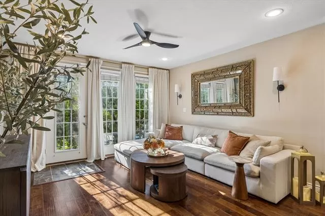 MLS: 21313521 Condo For Sale
