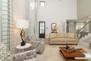 Photo #2: 21316538 Listing