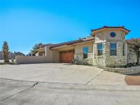 Browse active condo listings in LAKE COUNTRY VILLAS