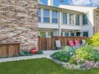 More Details about MLS # 20427952 : 714 E WALL STREET #104