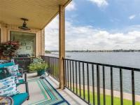 More Details about MLS # 20433790 : 401 E PEARL STREET #2202