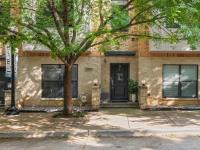 More Details about MLS # 20967102 : 632 E BLUFF STREET